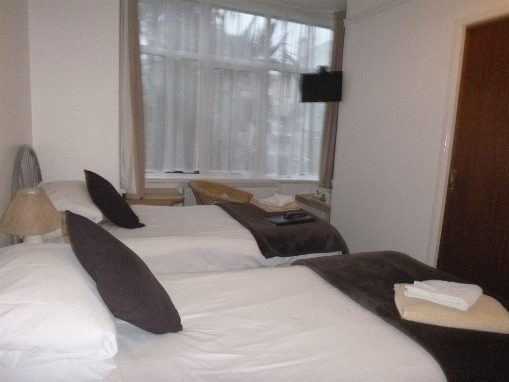 Oasis House Hotel Falmouth Ngoại thất bức ảnh